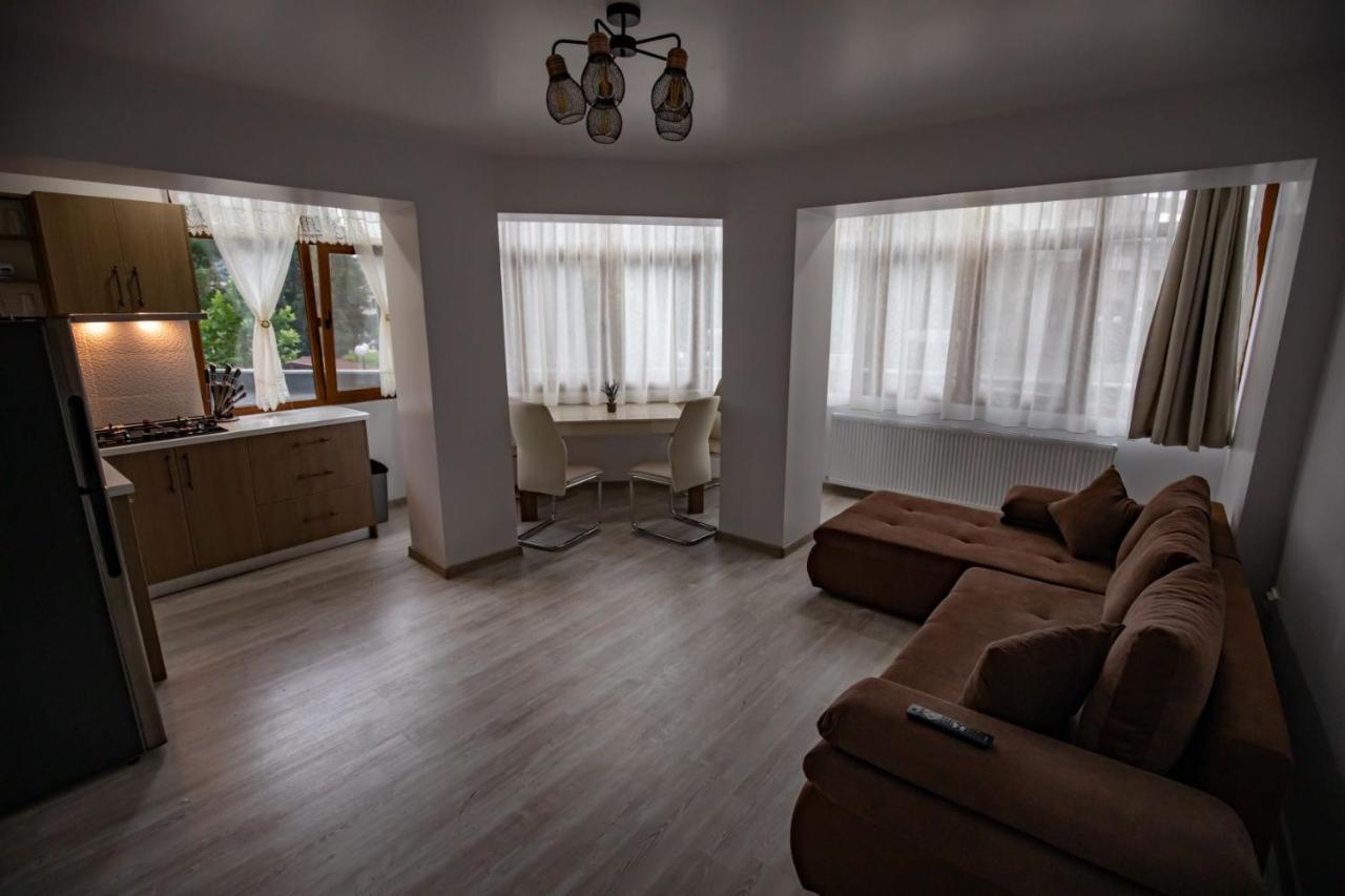 Apartament Natalia Tirgu Ocna Exterior photo